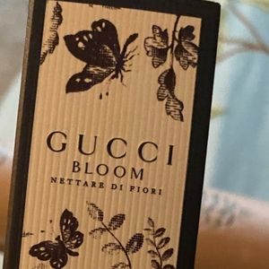 Meet your Posher, Star